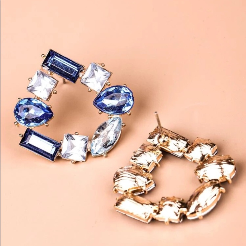 🎀 Multicolor Geometric Rhinestone Costume Studs - Picture 2 of 3